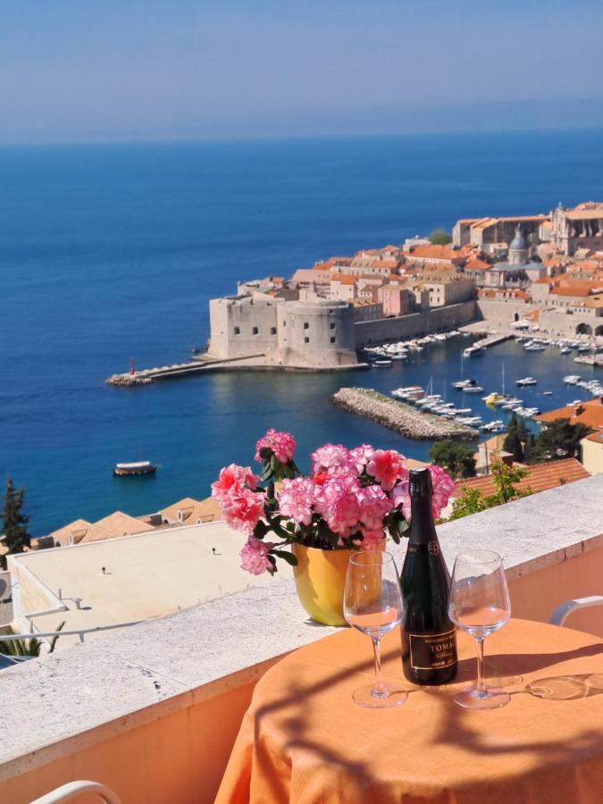 Amazing Dubrovnik & Sea View Room Bagian luar foto